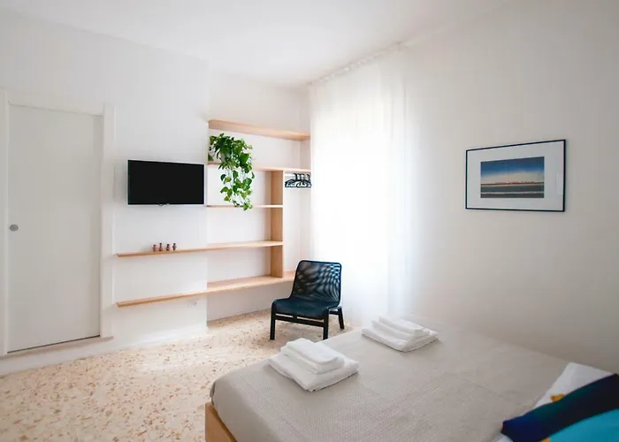 Casa27 Bed & Breakfast 3*